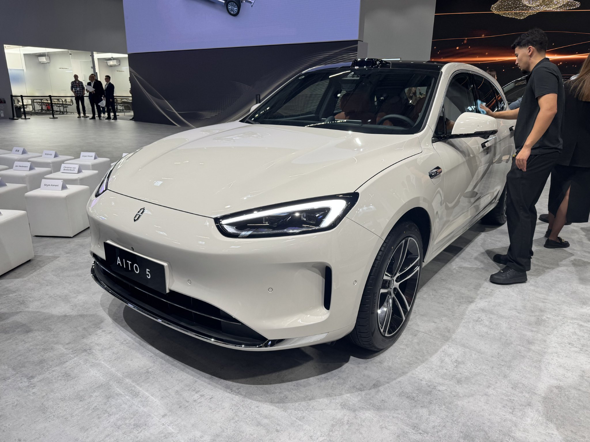 2025慕尼黑车展：AITO 5/8/9中东版亮相