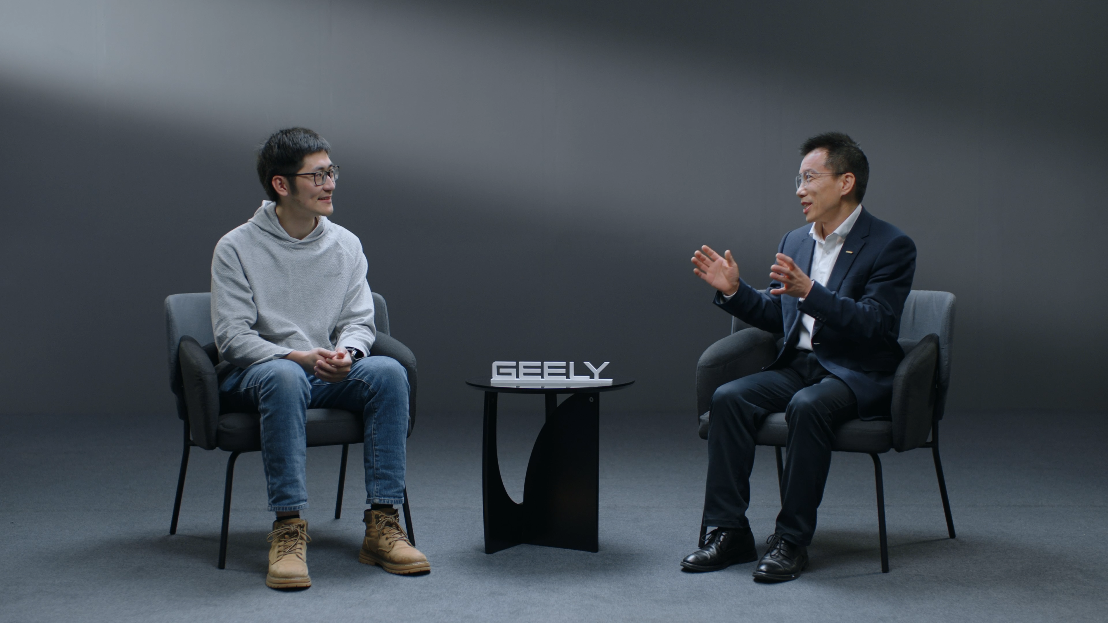 2025CES：吉利发布智能汽车全域AI技术体系