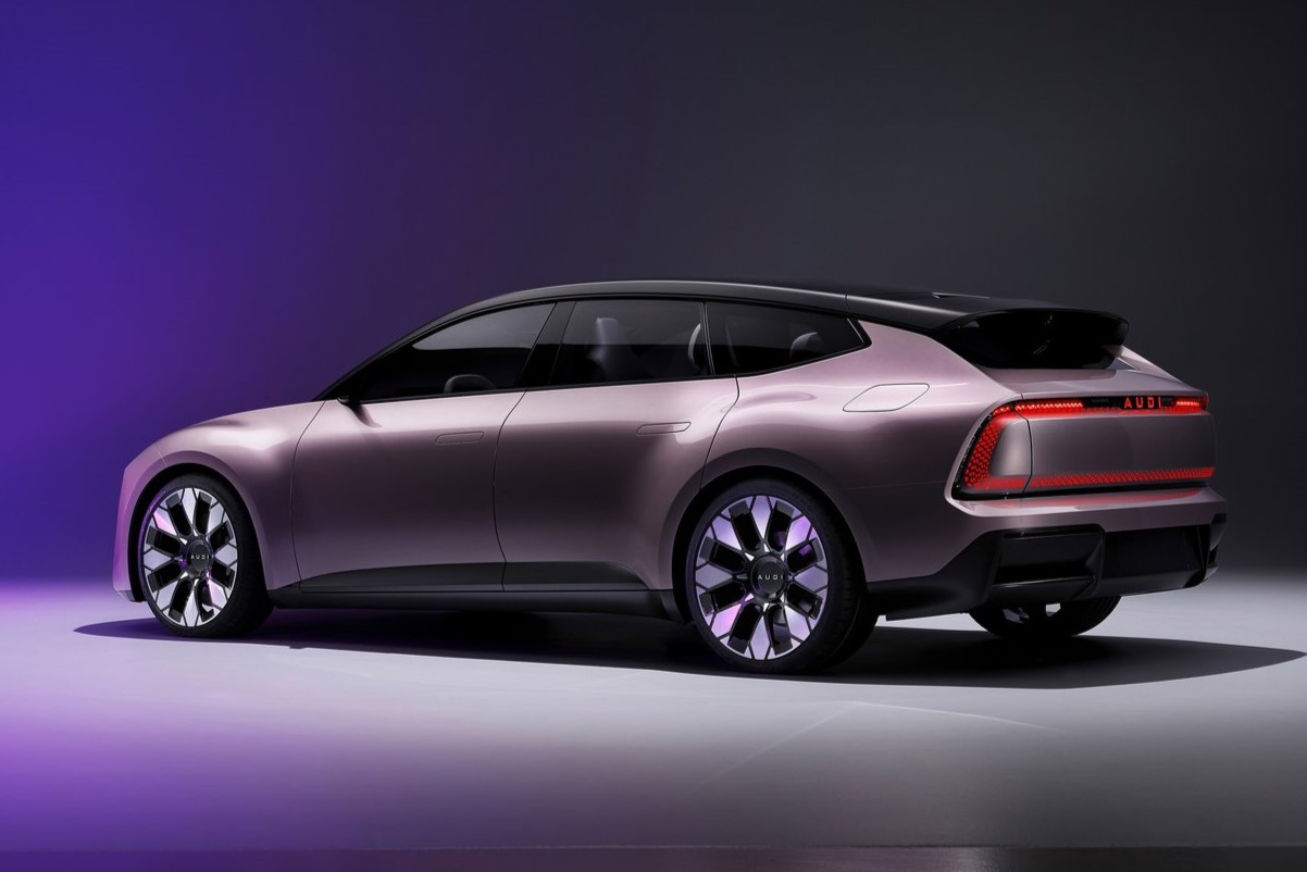 µϷƷAUDI ׿ E concept