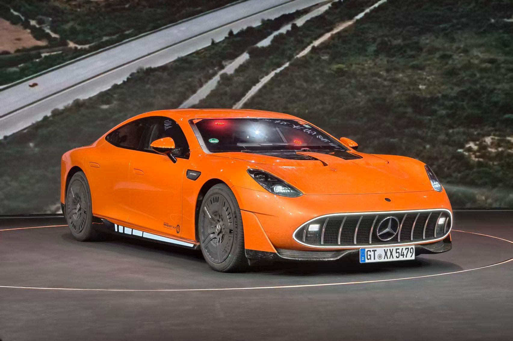 张焱：纯电CLA开启奔驰电动化与智能化全新篇章_奔驰电动汽车 纯电动