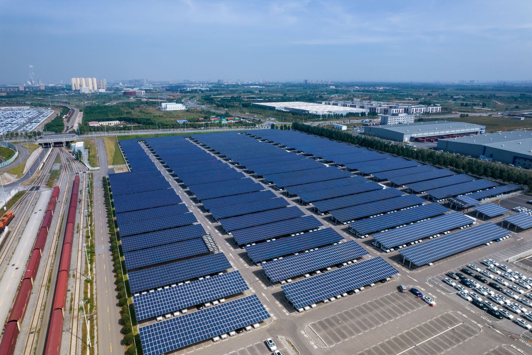 华晨宝马铁西工厂太阳能光伏发电系统