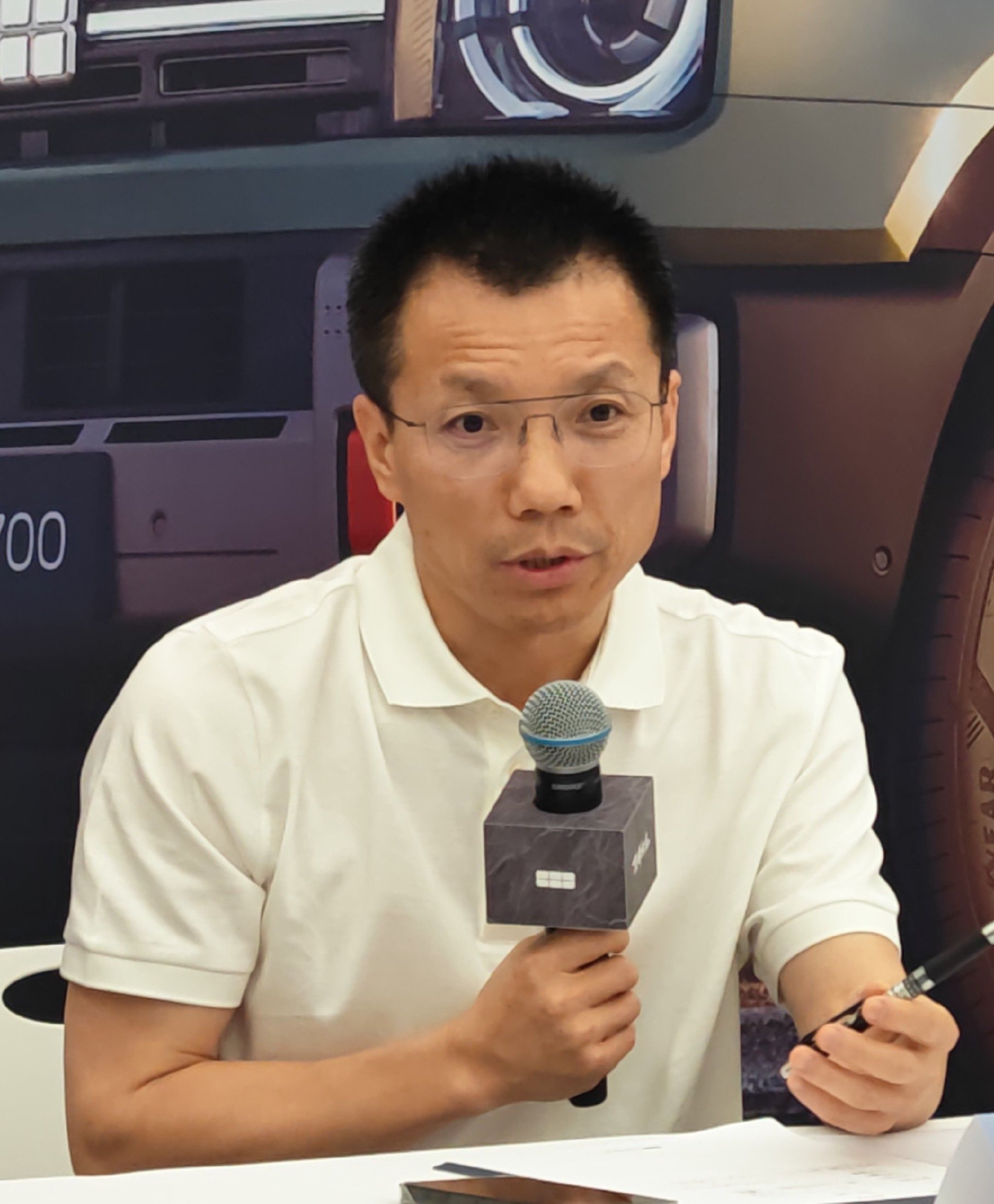 吉利汽车集团副总裁 吉利汽车研究院院长 李传海