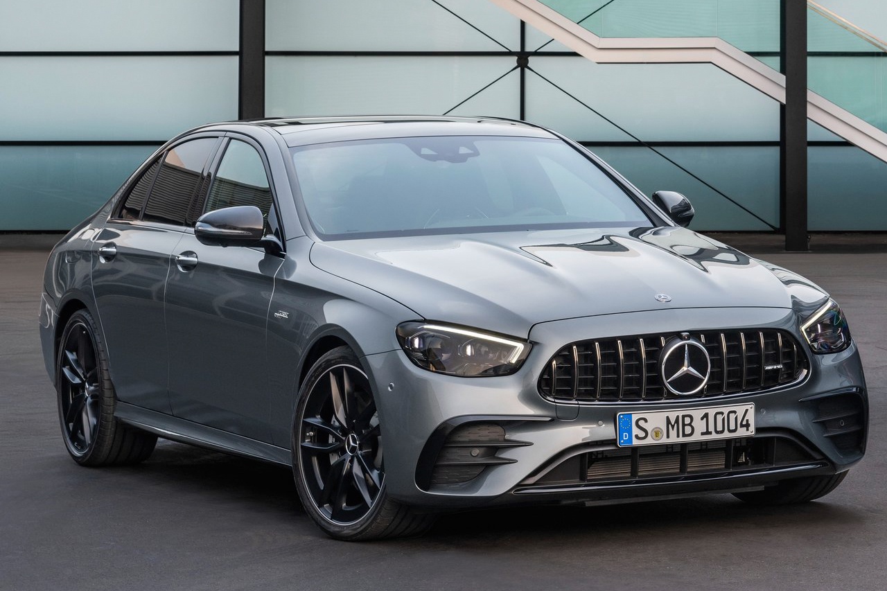 优雅为运动让路奔驰中期改款e级轿车全球首发