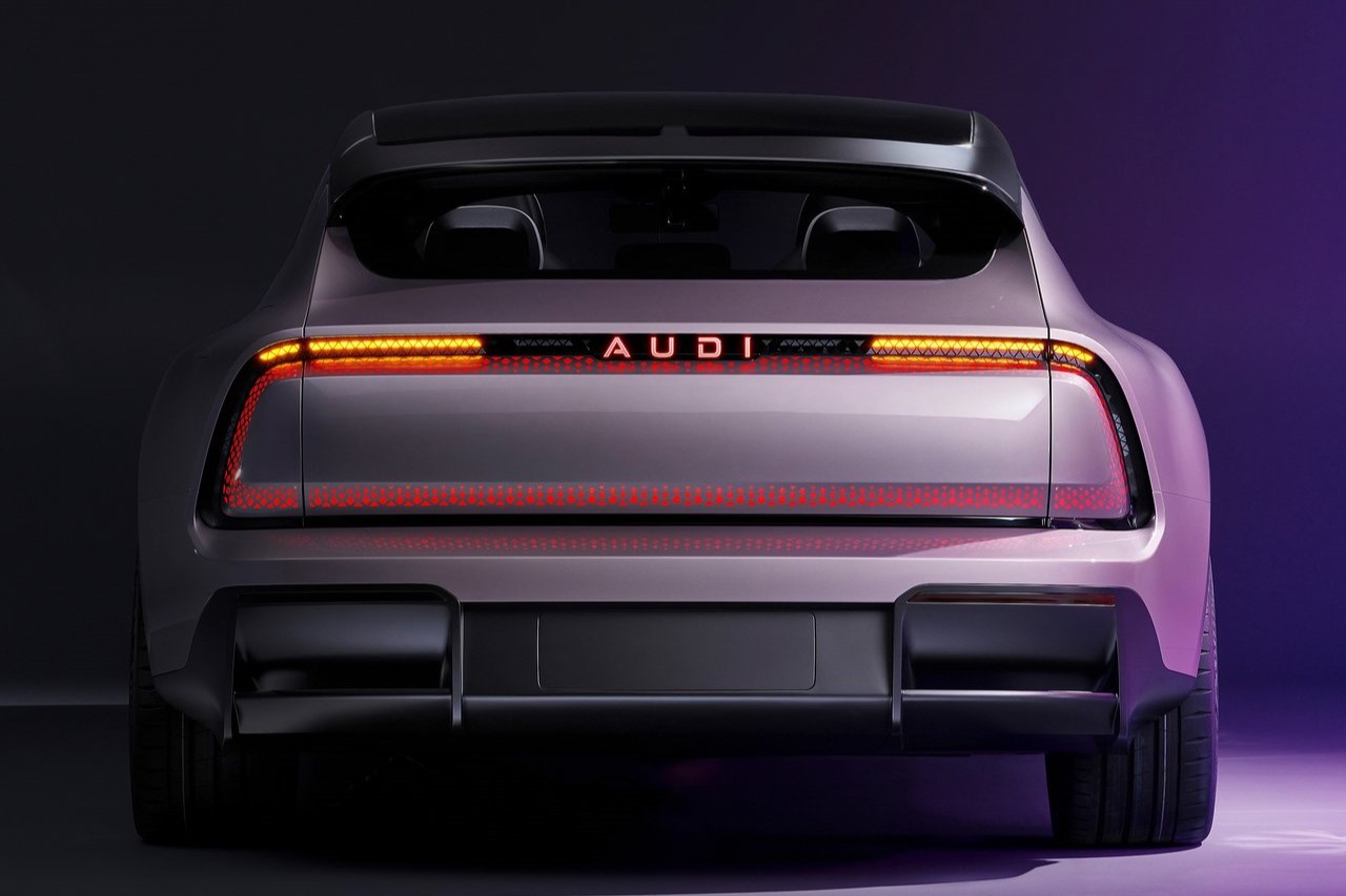 µϷƷAUDI ׿ E concept