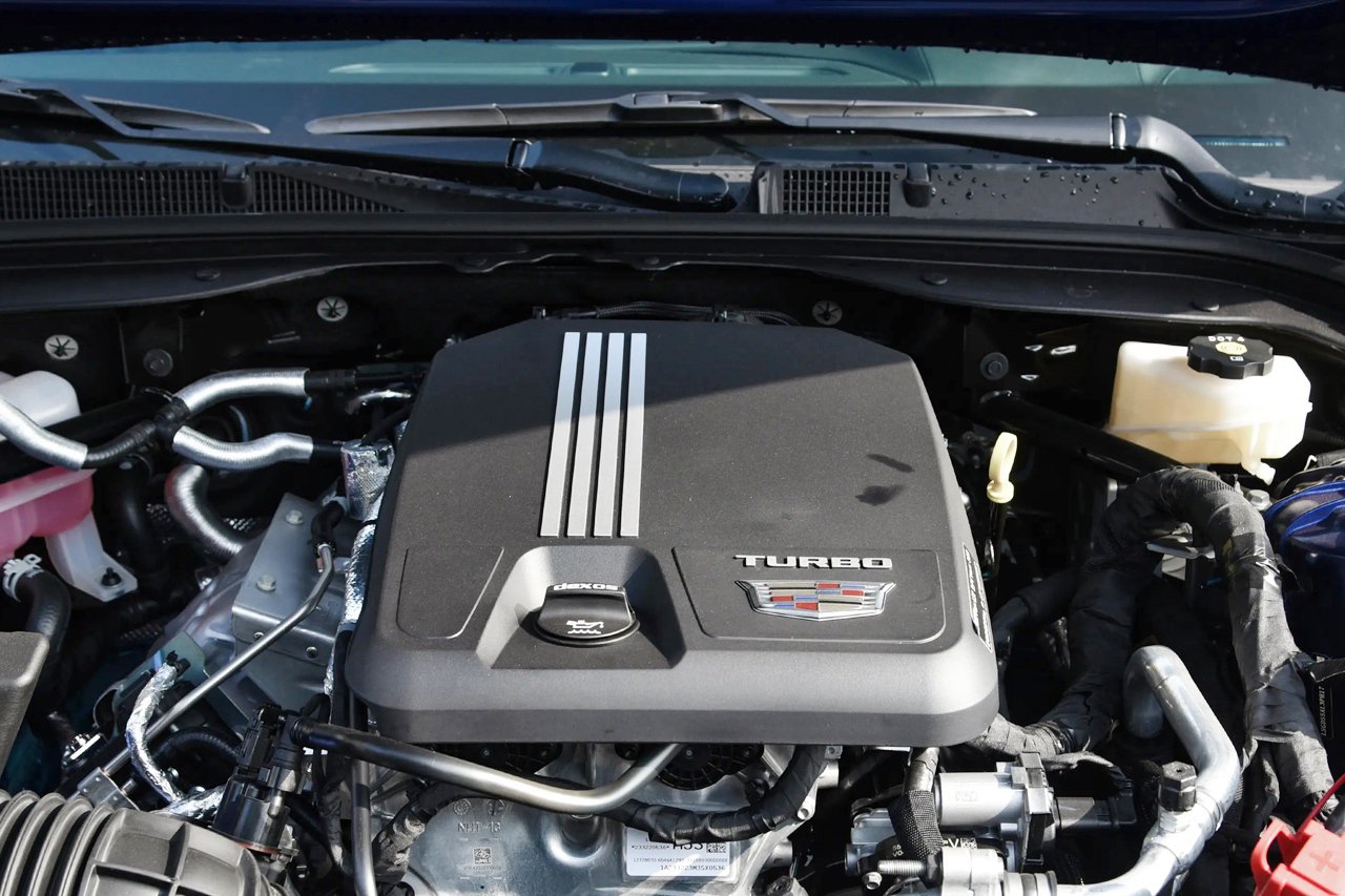 凯迪拉克全新CT5限时一口价21.59万起