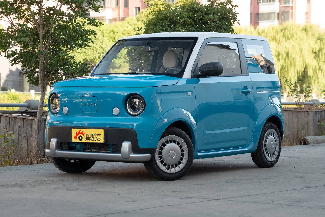 藍 SWEATSHIRT WITH SHINY STAR PRINT - Blue / Indigo | ZARA Spain