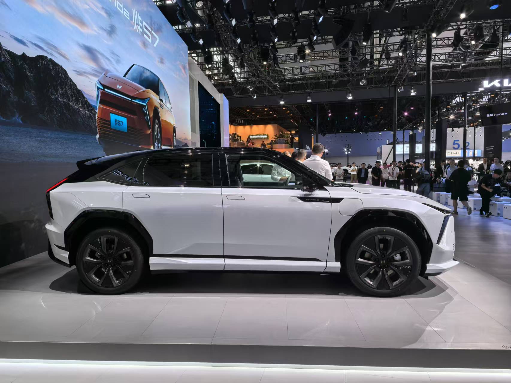 2024广州车展：东风本田烨S7正式亮相