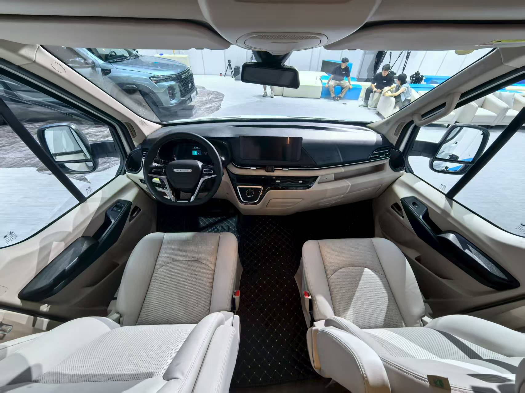 2025成都车展探馆：上汽大通MAXUS房车家族