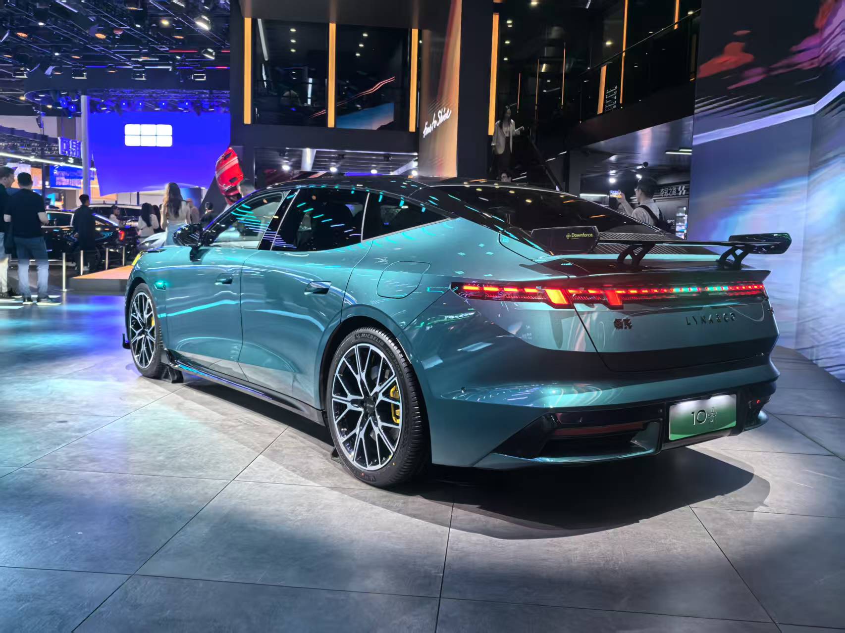 2026北京车展：领克10与领克10+预售20.99万元起