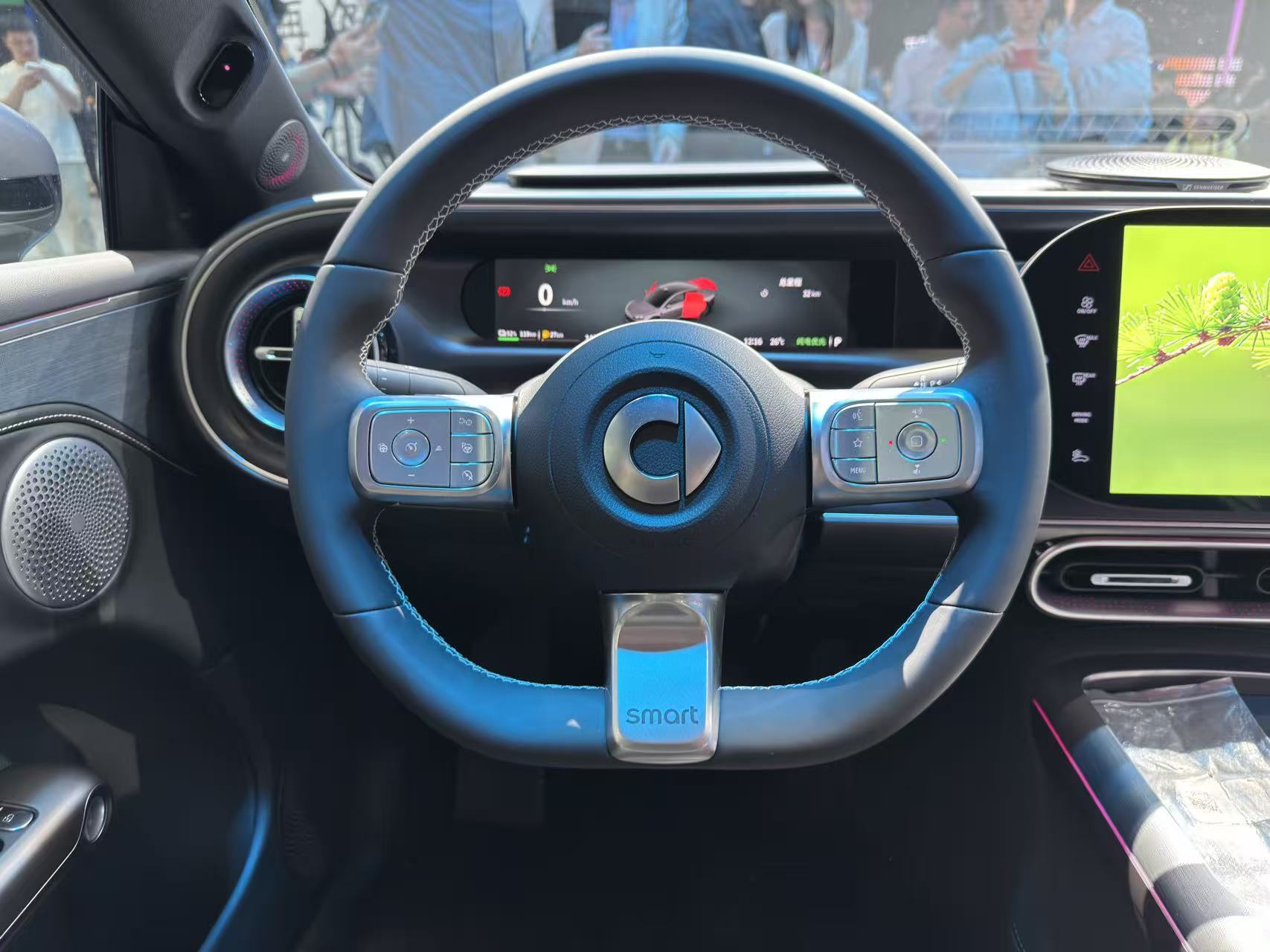 2026北京车展：全新smart精灵6号 EHD预售18.99万起