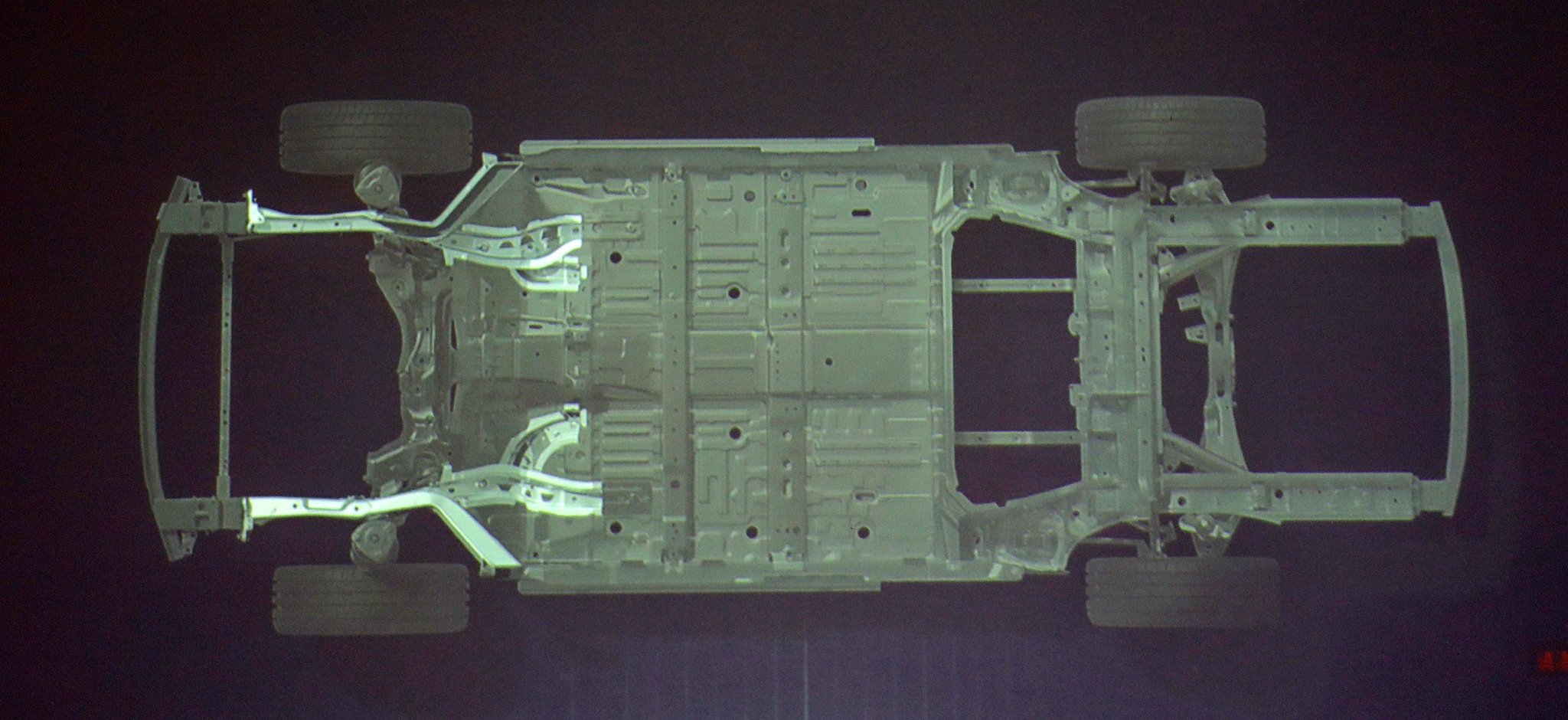 “三叶草”传力路径