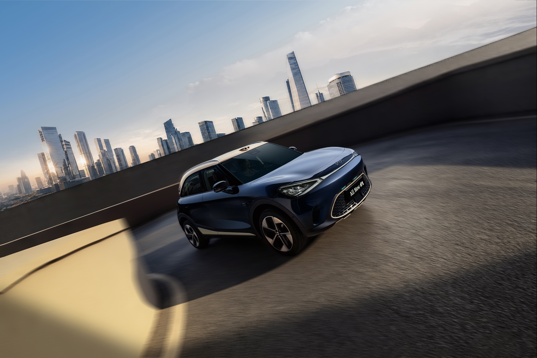 全新一代smart精灵1号上市 限时权益价14.99万元起