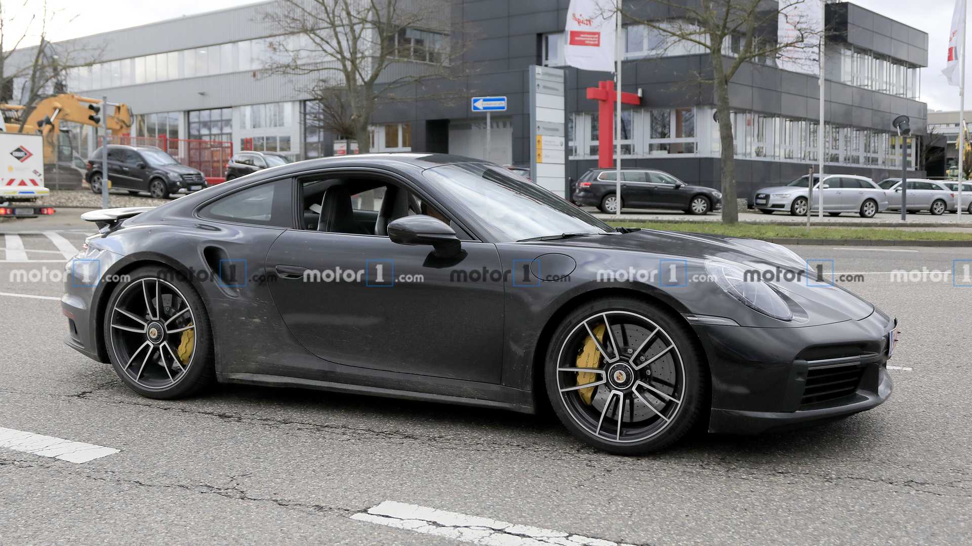 保时捷911 Turbo最新谍照 有望春季发布