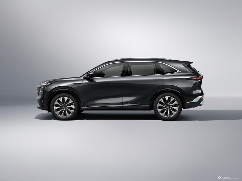 长安第四代CS75PLUS Ultra上市 售价13.19-13.99万元