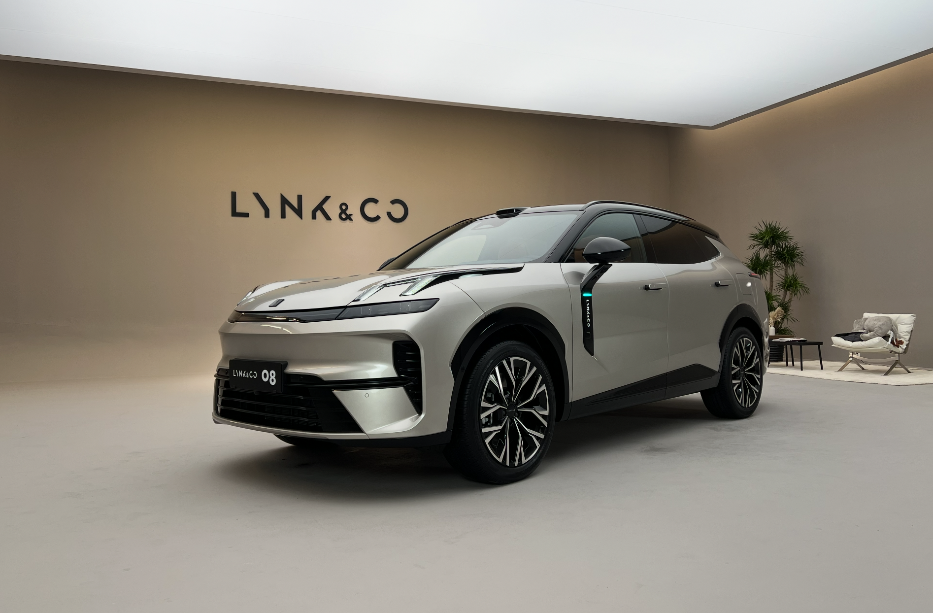 新车划重点：领克08EM-P