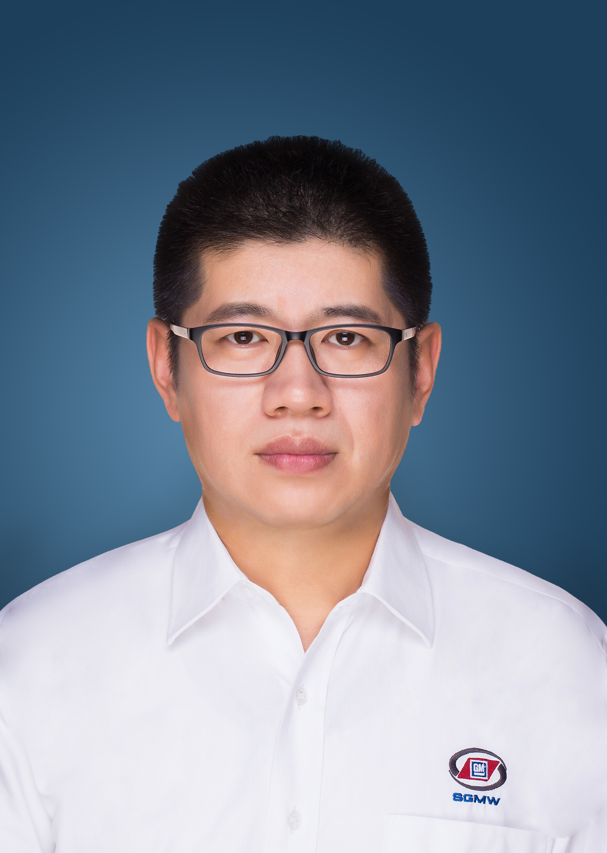 经理 吕俊成吕俊成,男,1978年9月出生,汉族,籍贯吉林长白朝鲜族自治县