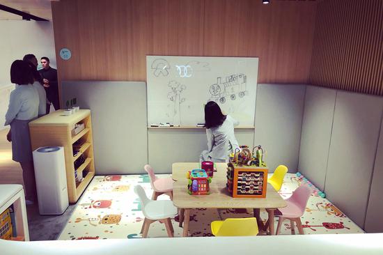 蔚来中心内的儿童活动空间