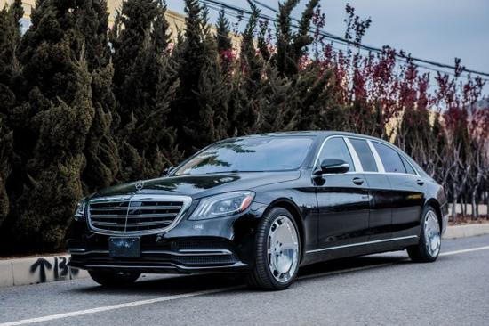 20款奔驰普尔曼S450最新落地价现图实拍