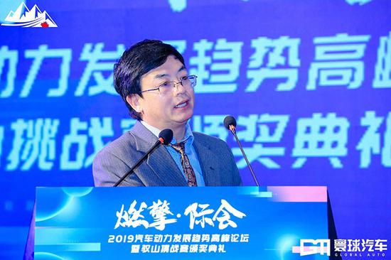 上汽通用汽车泛亚汽车技术中心发动机燃烧及架构技术总监王立新