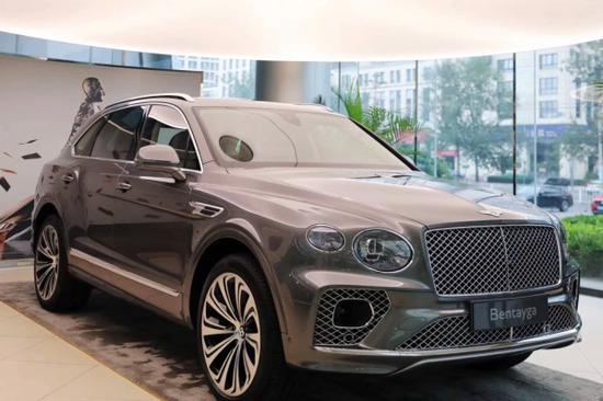 首批2021款宾利添越 配4.0T V8发动机