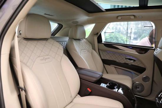 2021款宾利添越首发限量版 限时优惠20W