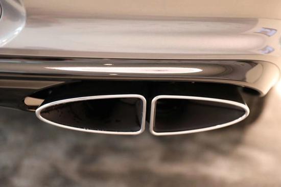 2021款宾利添越首发限量版 限时优惠20W