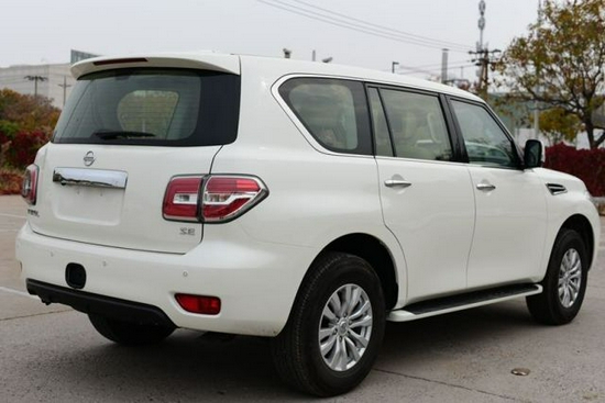 最新日产途乐40落地价甩卖全国可分期