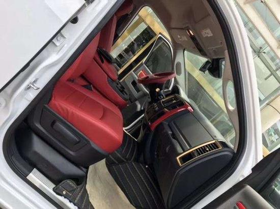 17款道奇公羊2500巨献 5.7L大排量皮卡