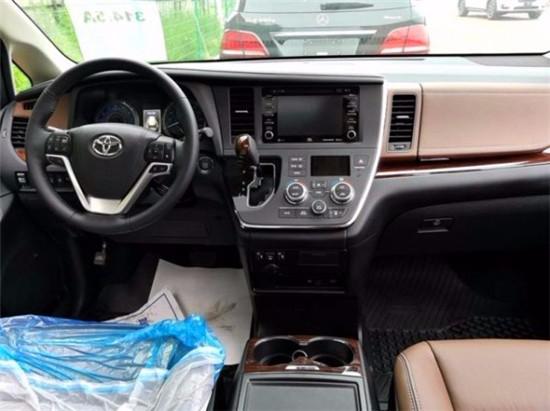 20款丰田塞纳加版配置价格解析商务必备