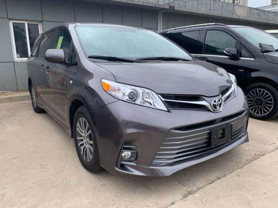 20款丰田塞纳两驱LE标配40.8万起商务车