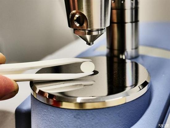 充电及寿命优势不足 固态电池技术进展