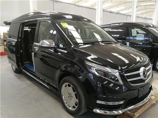 2020款奔驰V260L高顶无隔断 改装V2