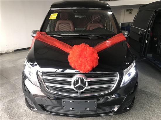 2020款奔驰V260L盛世祥云红木版 高