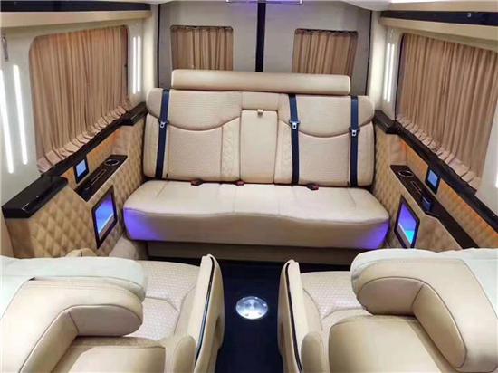 奔驰斯宾特隐藏九座BV版爱江山更爱美人