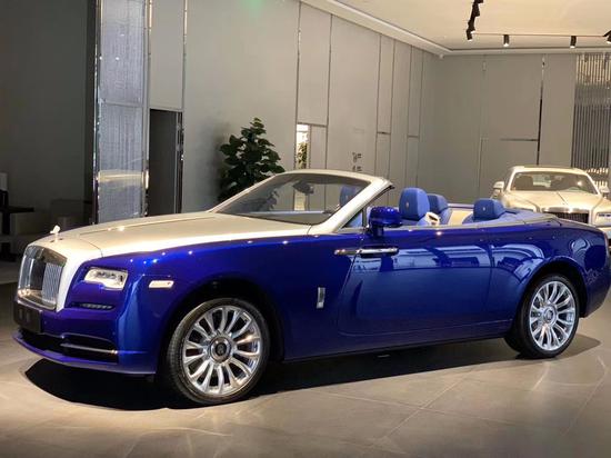 劳斯莱斯曜影改款后为何如此畅销