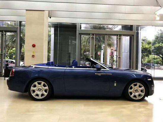 劳斯莱斯耀影黑夜中唤醒你的感官和激情