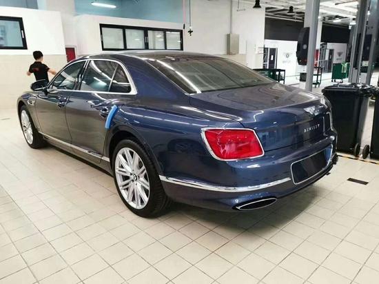 全新飞驰流星蓝现车在售购车有好礼相送