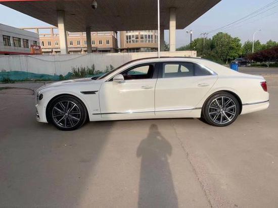 20款宾利飞驰 现车大幅降价配置行情解析