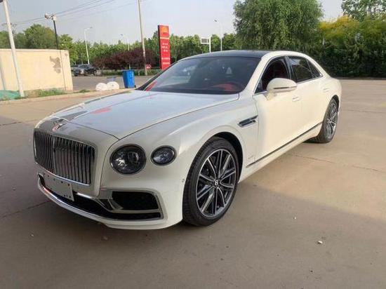 20款宾利飞驰 现车大幅降价配置行情解析