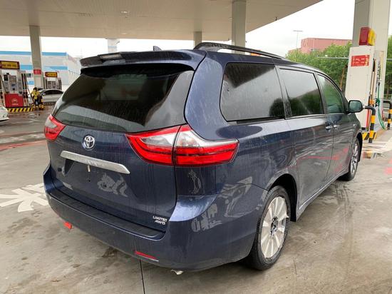 20款丰田塞纳3.5排量 港口降价行情详解