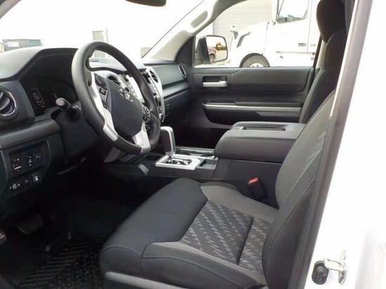 2020款丰田坦途皮卡美式多功能用车热卖