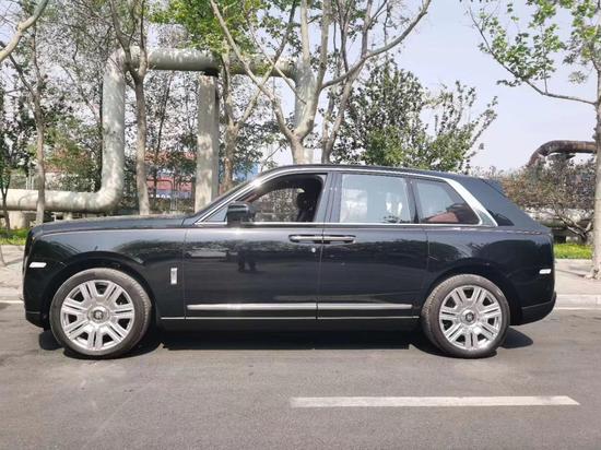 全新劳斯莱斯库里南 皇室级豪华座驾