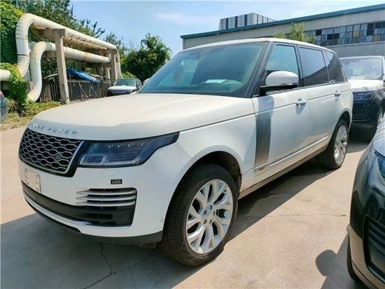 路虎揽胜创世加长最低180万现车手续齐