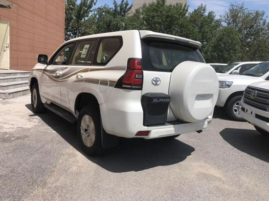 21款丰田霸道3000柴油版现车包牌包税价