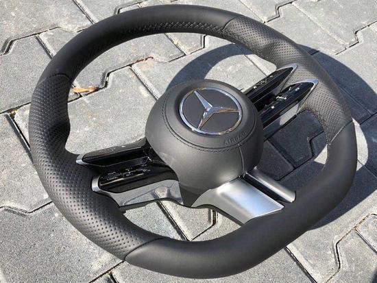 奔驰全新S级方向盘/中网曝光 2020年首发亮相