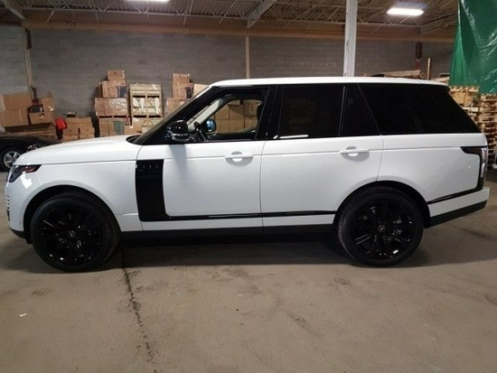 2020款路虎揽胜行政版现车聚划算出售