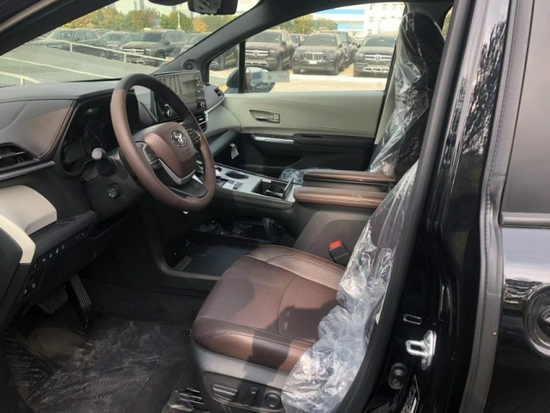 22款丰田塞纳2 5l港口现车亲情价38 8万 新浪汽车 22款丰田塞纳2 5l港口现车亲情价38 8万 新浪汽车