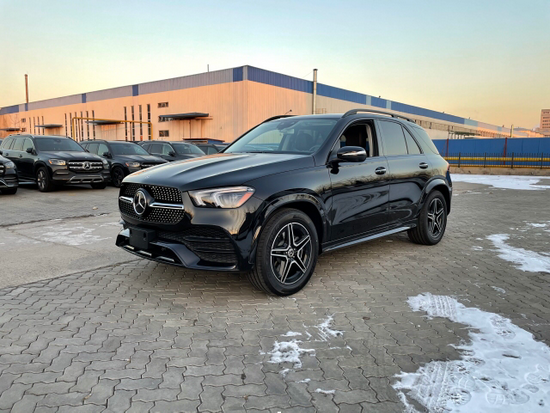 2021款奔驰gle350将成为gle系列旗舰suv,并配备了几乎所有可以想象的