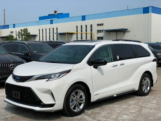 21款丰田塞纳25混动xse版港口特惠价