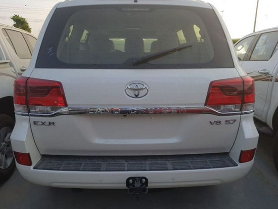 丰田酷路泽5700v8绝版大自吸100多万起